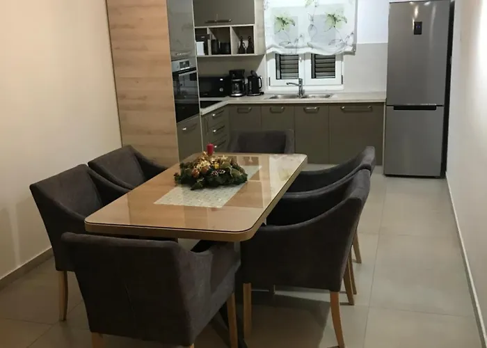 Albatros Kaštel Sućurac