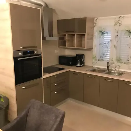 Albatros Apartment