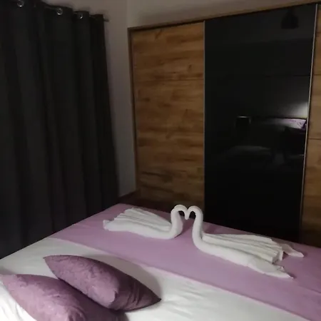 Albatros Lägenhet *