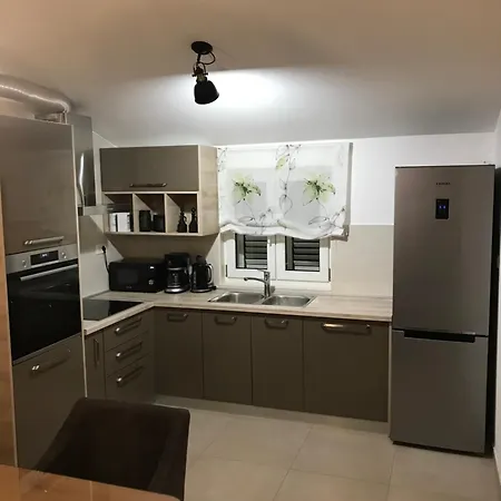 Albatros * Kaštel Sućurac