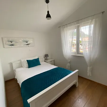 Albatros * Kaštel Sućurac