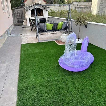 Albatros Kaštel Sućurac